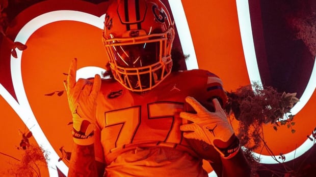 Gators OL commit Mike Williams